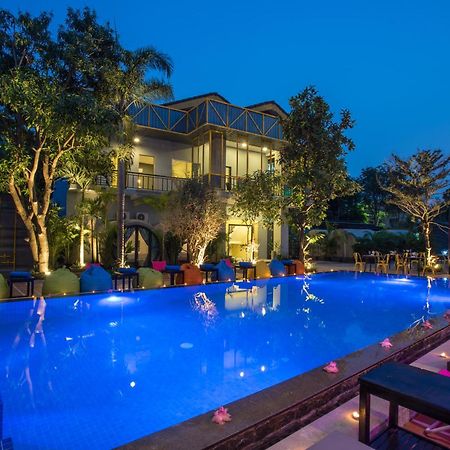 White Rabbit Hostel Siem Reap (Adults Only) Экстерьер фото