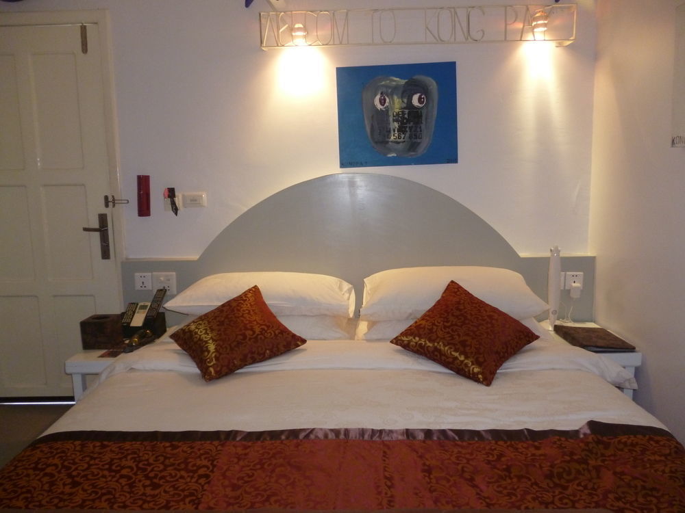 White Rabbit Hostel Siem Reap (Adults Only) Экстерьер фото