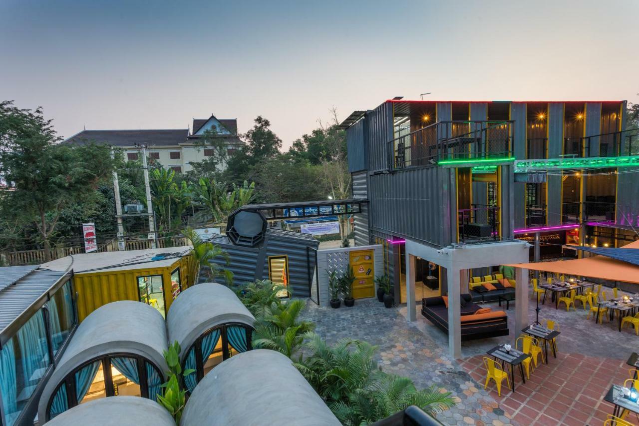 White Rabbit Hostel Siem Reap (Adults Only) Экстерьер фото