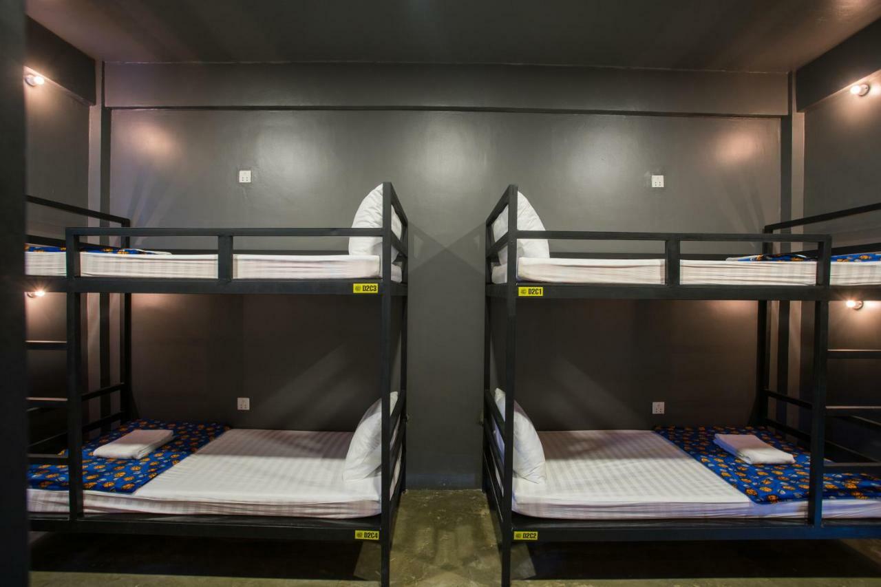White Rabbit Hostel Siem Reap (Adults Only) Экстерьер фото