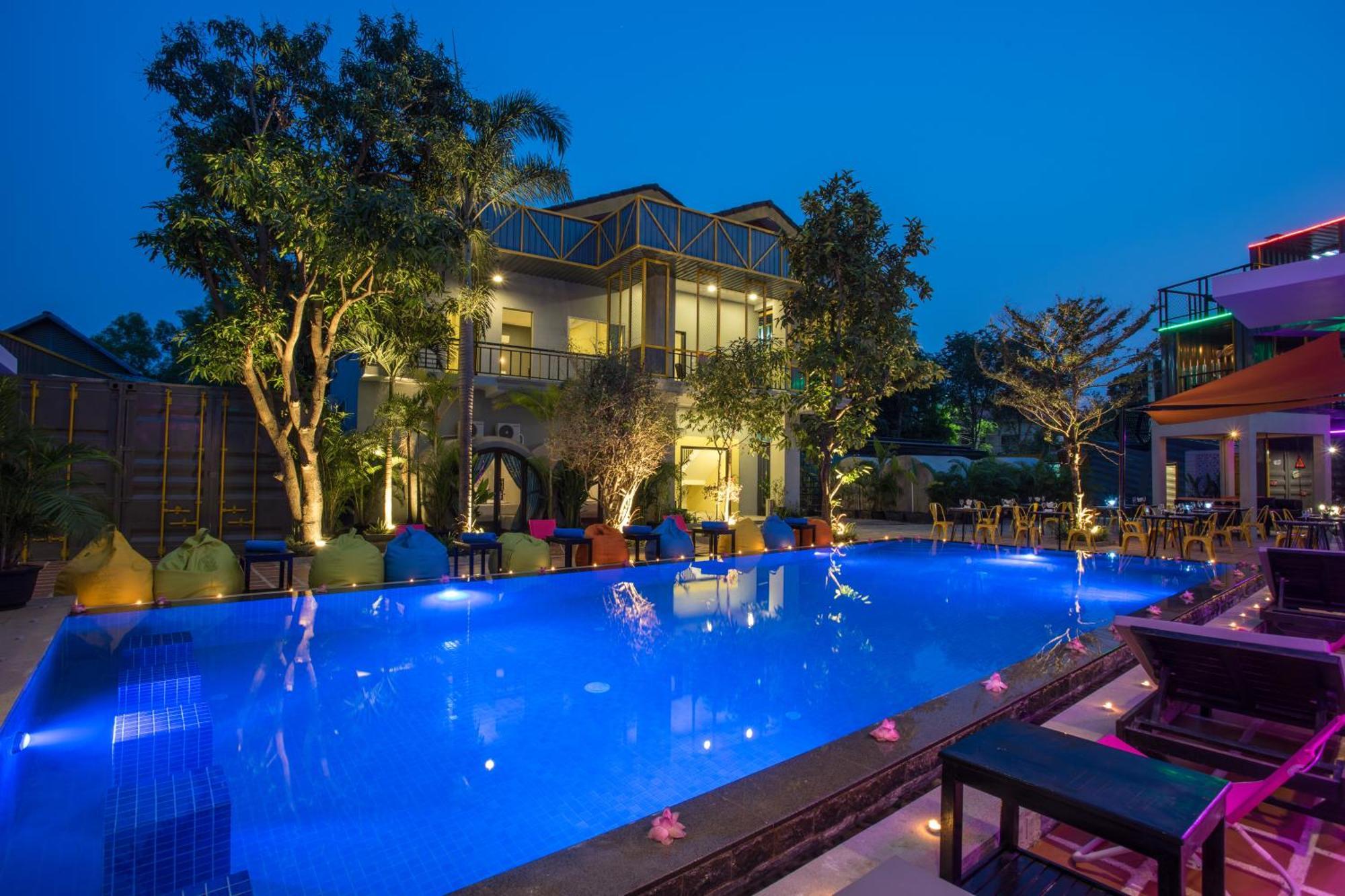 White Rabbit Hostel Siem Reap (Adults Only) Экстерьер фото